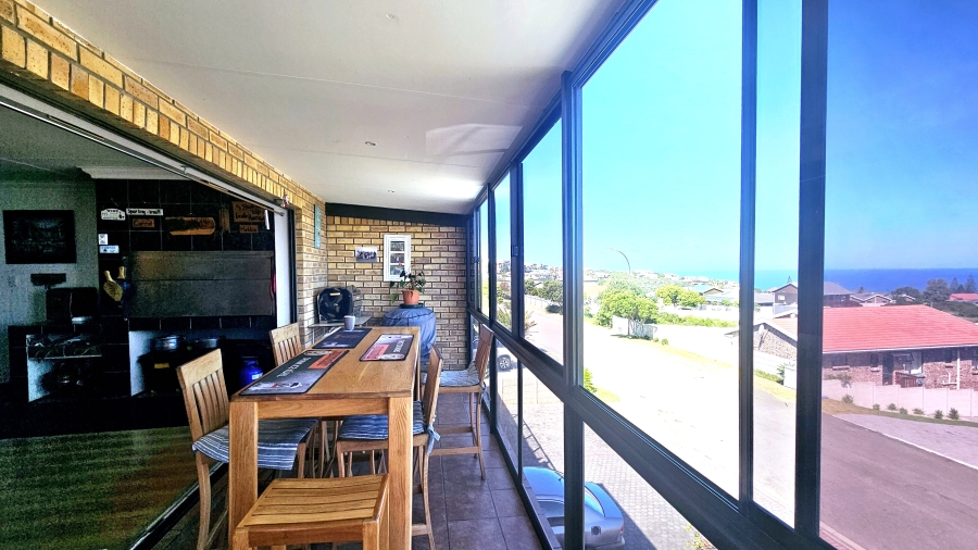 3 Bedroom Property for Sale in Dana Bay Western Cape